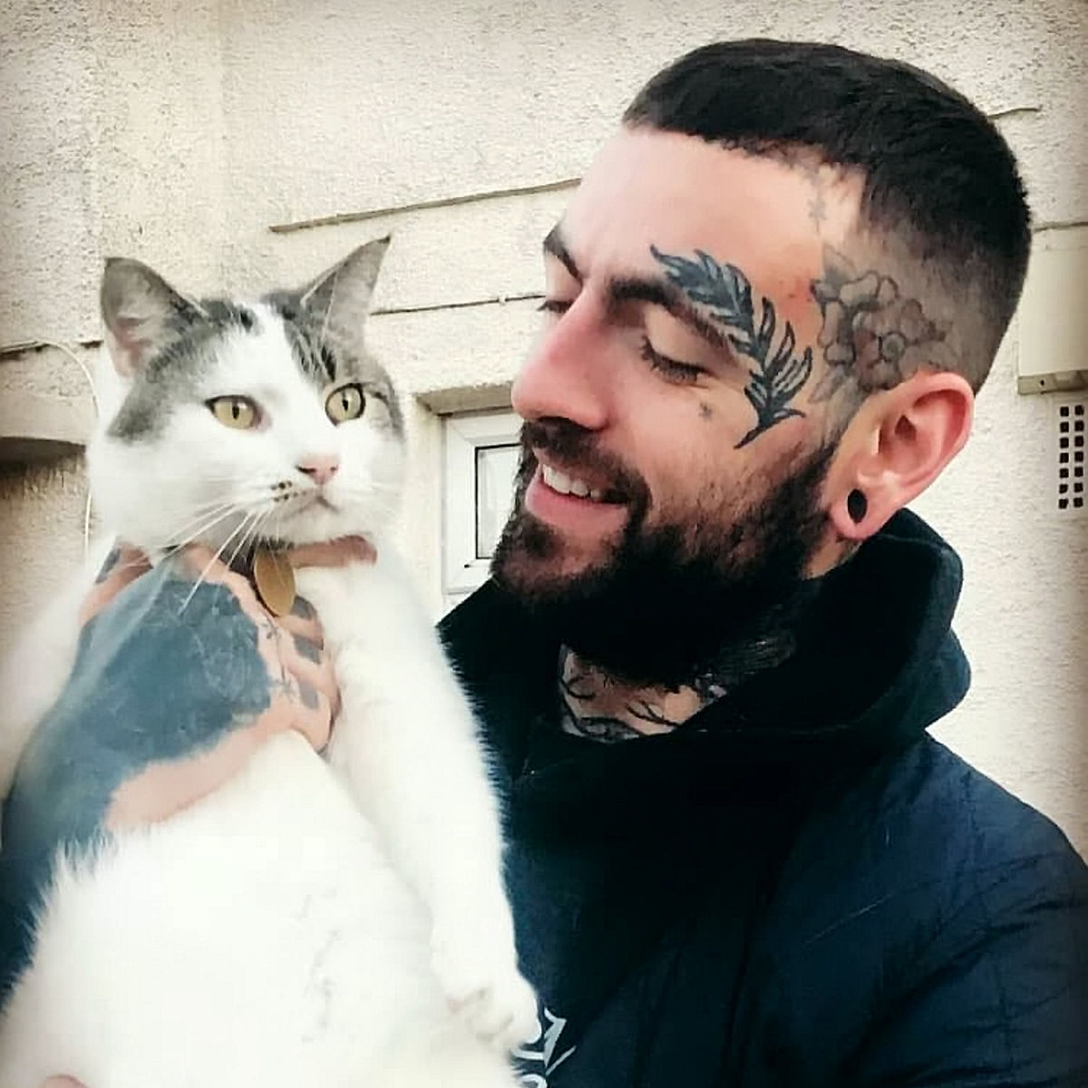 情感短视频制作指南：从主题到分享，打造触动人心的作品