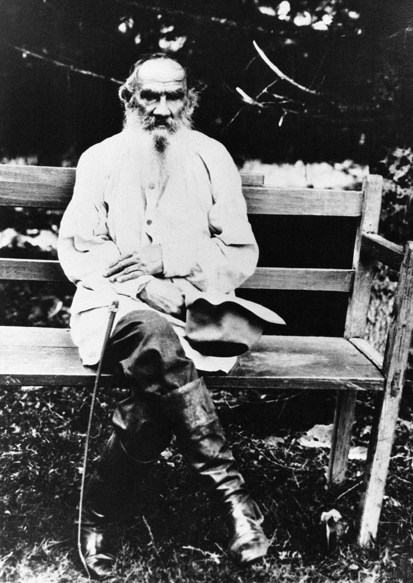 列夫·托尔斯泰《战争与和平》中的理想家庭模式