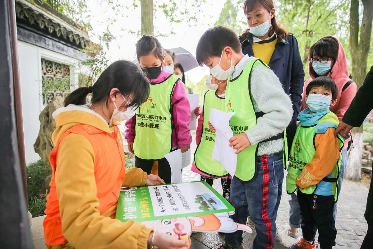 招生志愿服务社会调查心得体会：提升沟通能力，了解社会问题