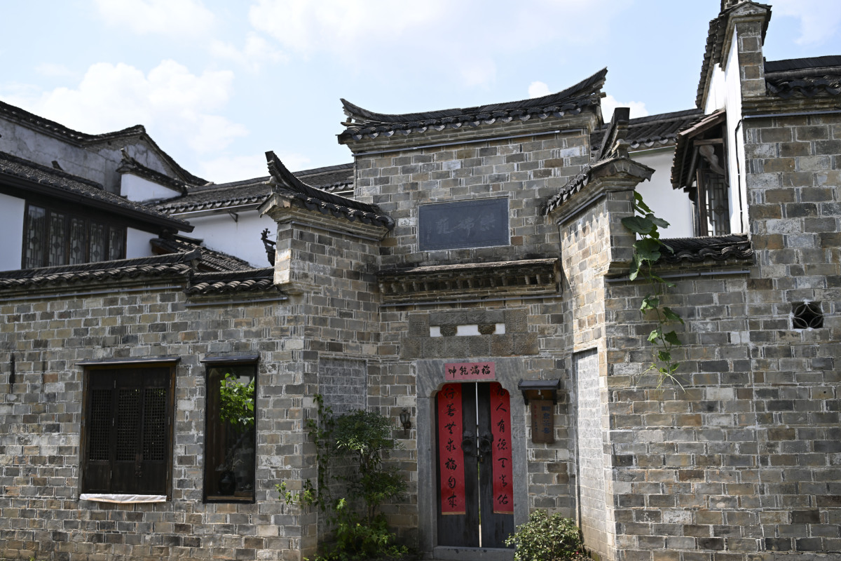 乡土建筑与传统建筑的区别：细致解析 800 字