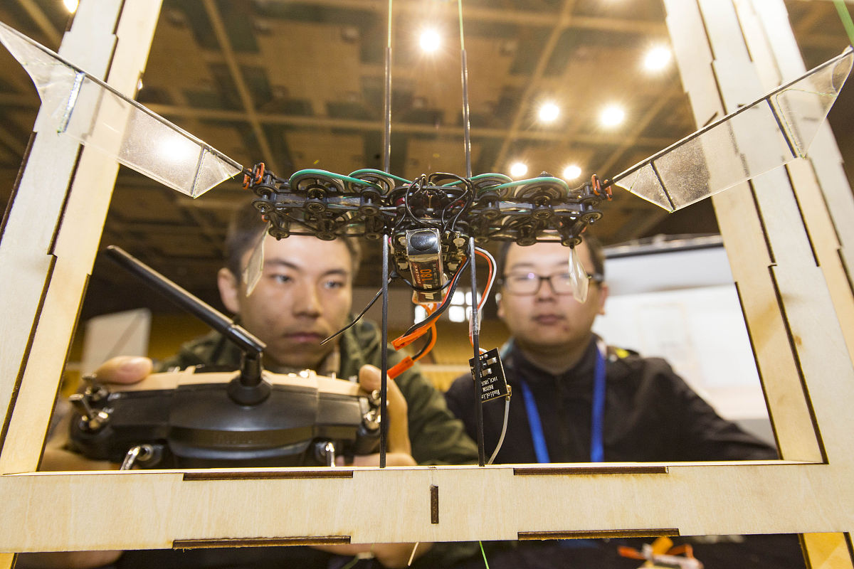 体育硕士研究生毕业自我鉴定。1000字学习上、生活上、工作上等