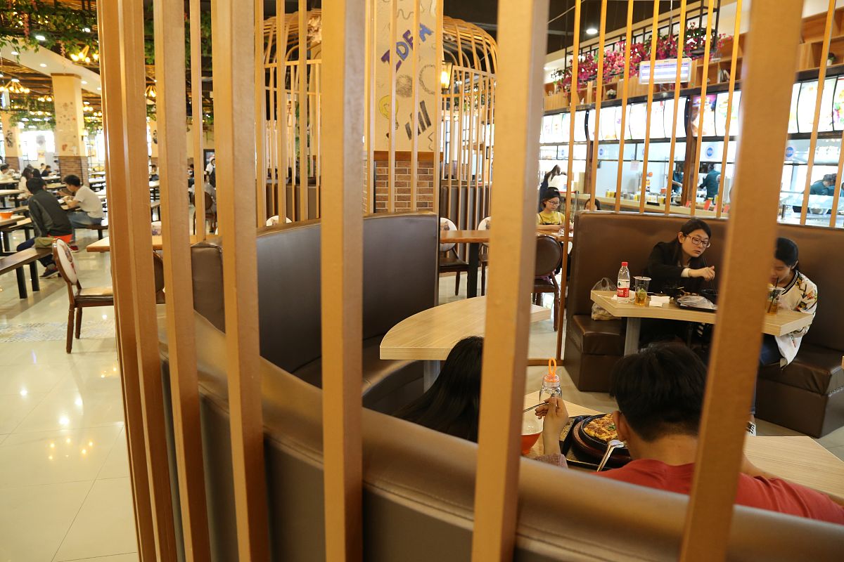 甘肃水利水电学校电子商务专业怎么样？优势劣势分析