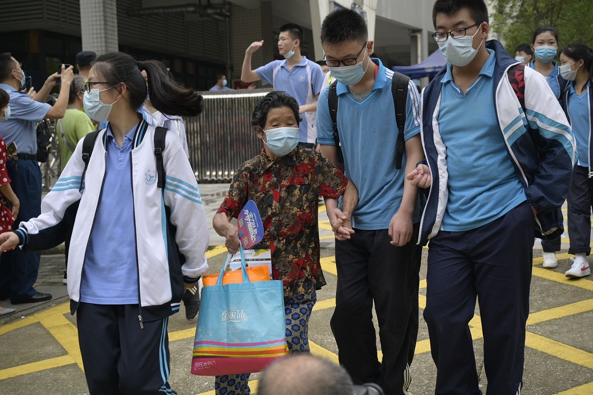 莱芜旅游学校2022年招生简章-培养未来旅游人才的摇篮