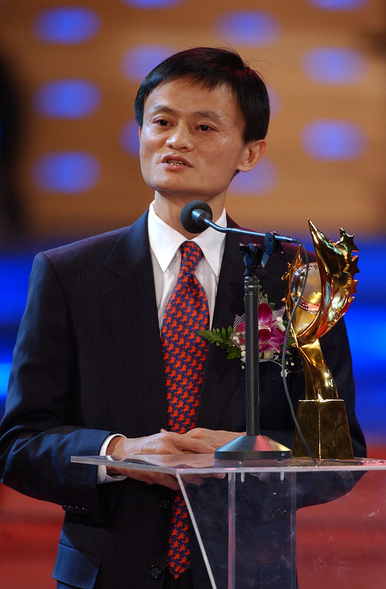 2004年12月28日,北京,阿里巴巴(中国)网络技术有限公司首席执行官马云