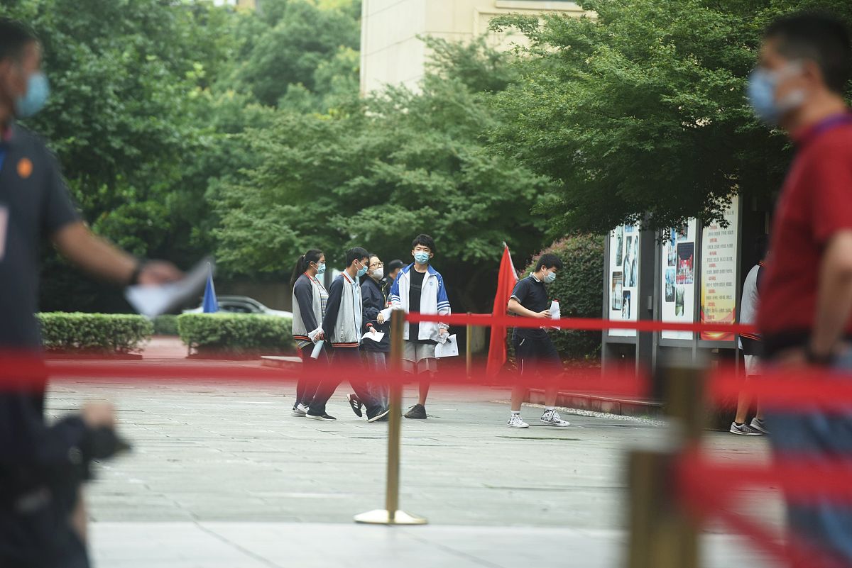 重庆光华女中（光华卫校）铁路运输专业与管理简介 - 培养铁路运输人才，助力铁路强国战略