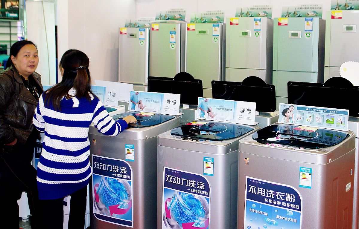日本投币式洗衣房迎来无现金支付时代，海尔旗下AQUA携手三井住友卡等公司推出全新服务