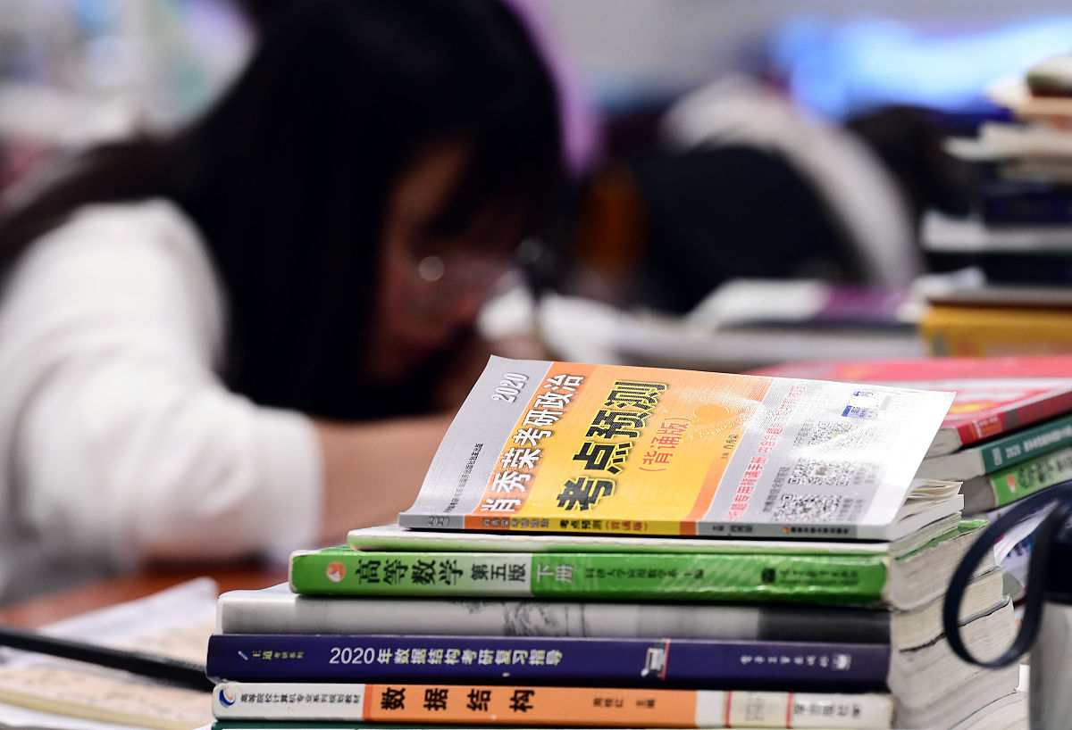 高一新生月考备战指南：高效复习技巧助你取得好成绩