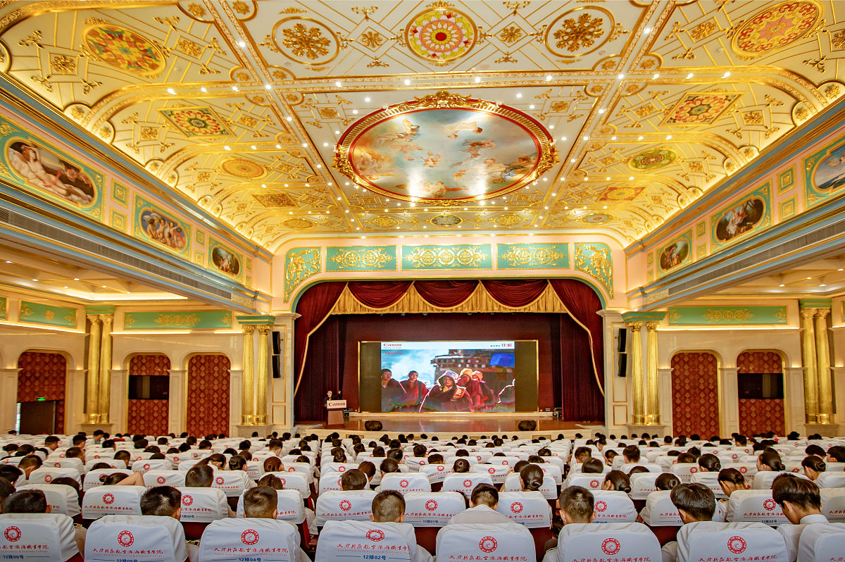 成都职业学校旅游服务与管理专业就业前景如何？