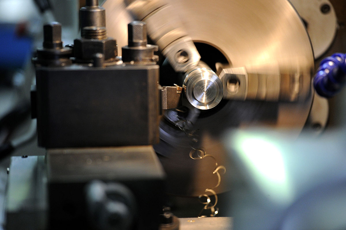 2019年自贡市东方职业技术学校招生专业及计划