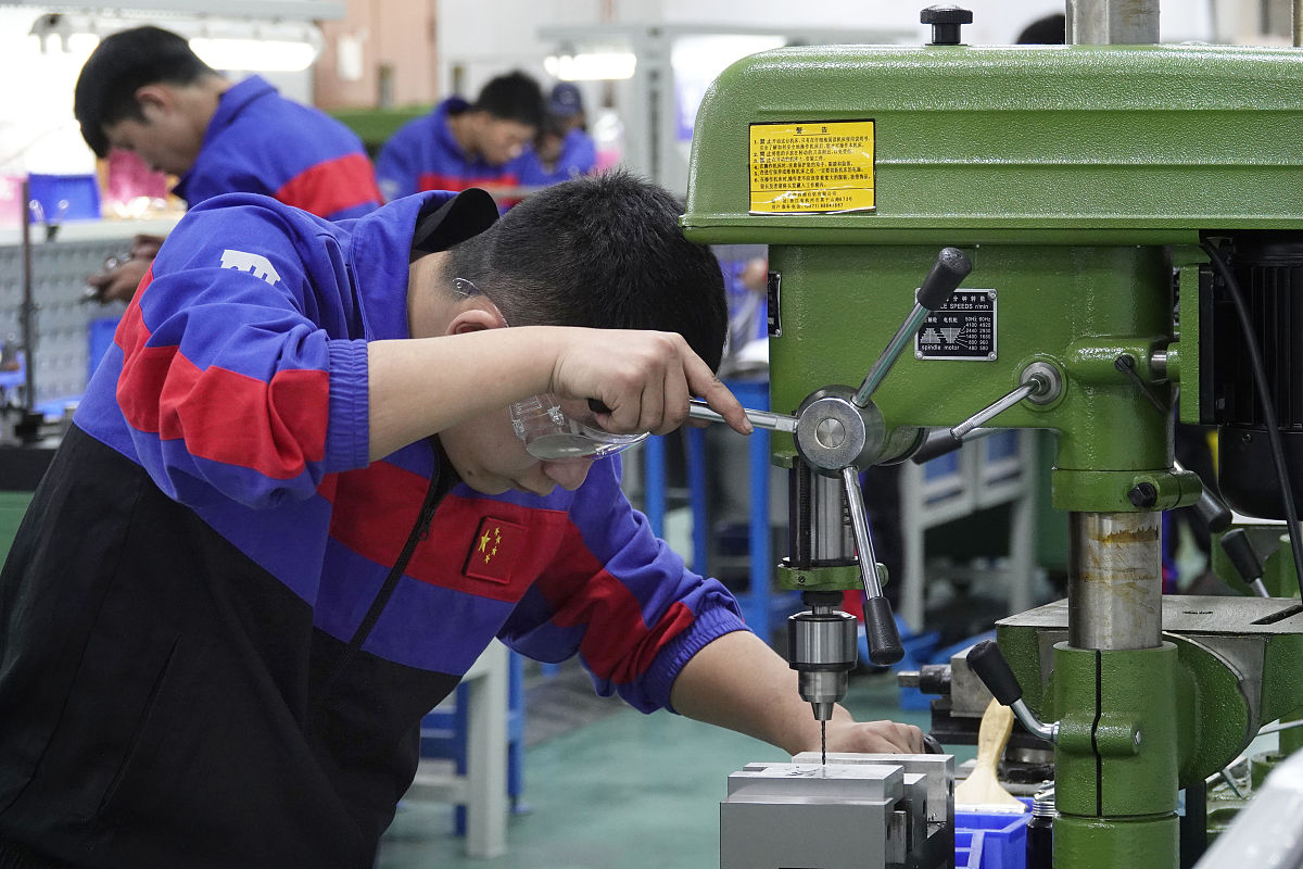 重庆市青山工业技工学校数控车工专业怎么样