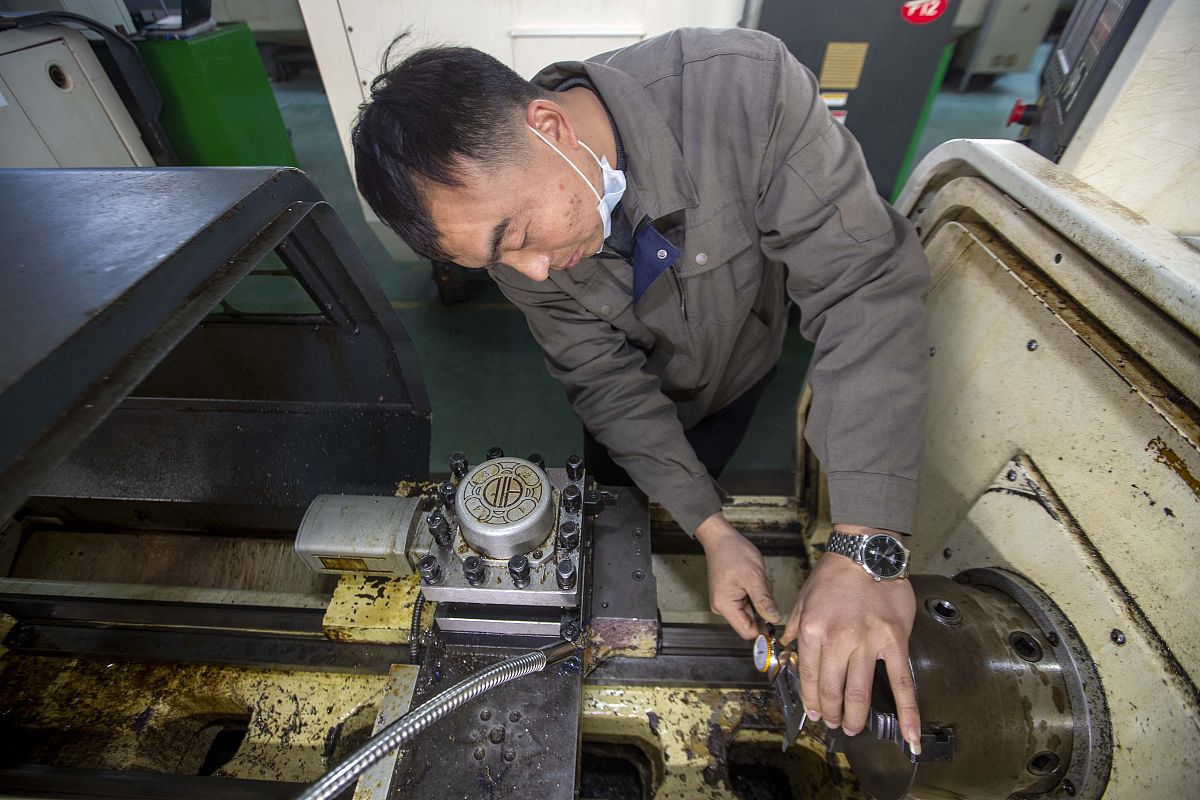 济南市技师学院2019年招生简章 - 高素质技术人才培养基地