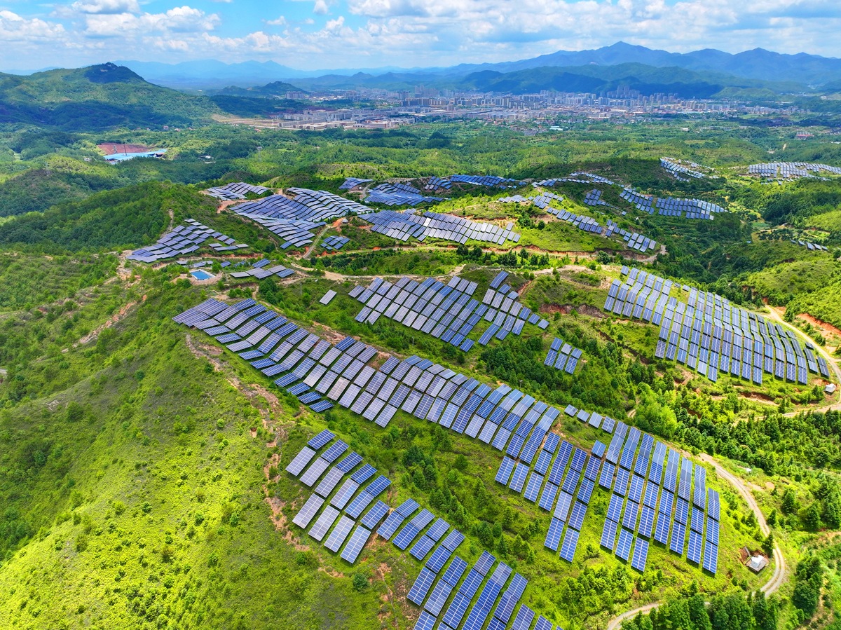 山西机电职业技术学院光伏材料制备技术专业就业前景如何