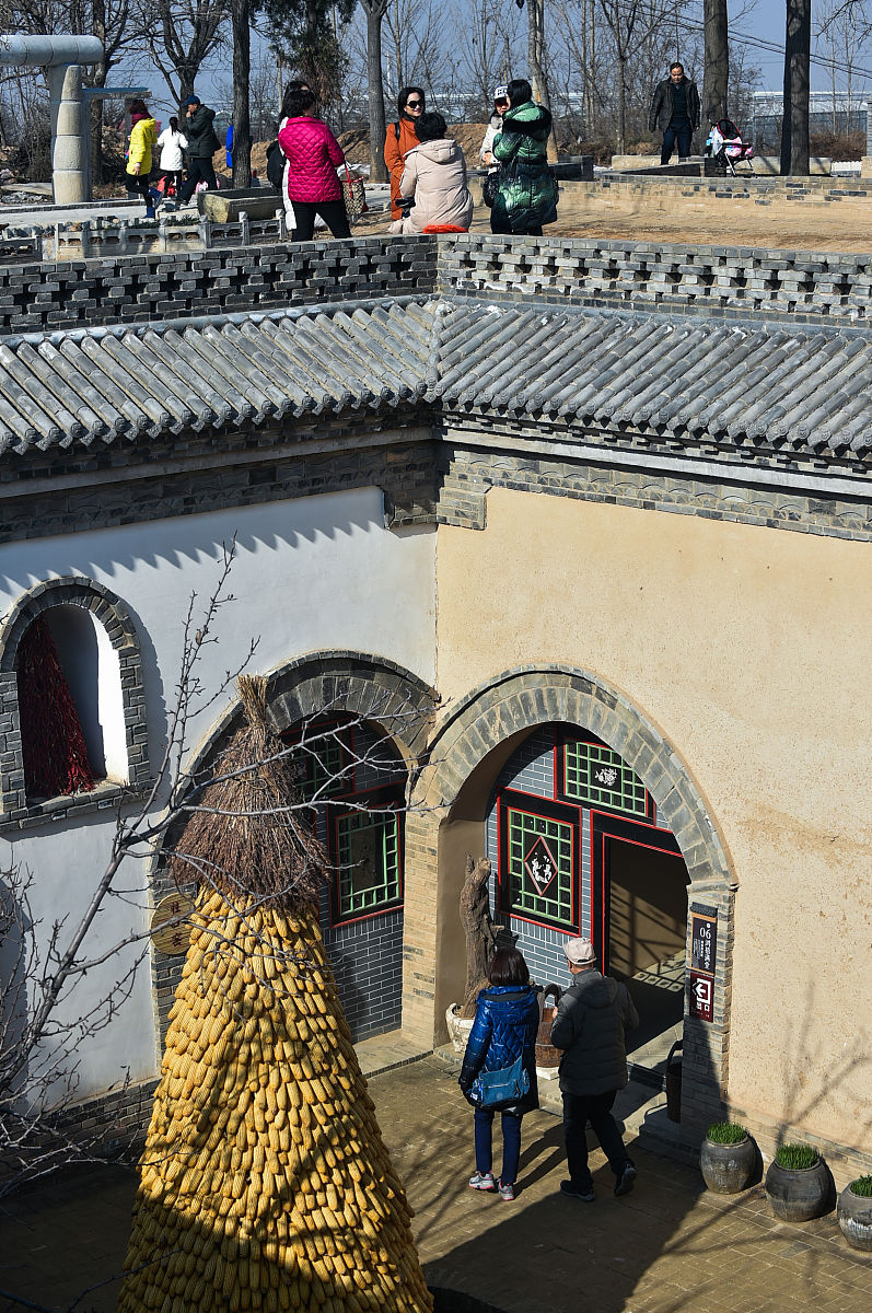 陕西合阳金峪镇沟北村研究参观其文化建设具体有深度专业500字左右在讲解员的详细介绍中实践团成员对皮影花馍剪纸的来源有了一定的了解