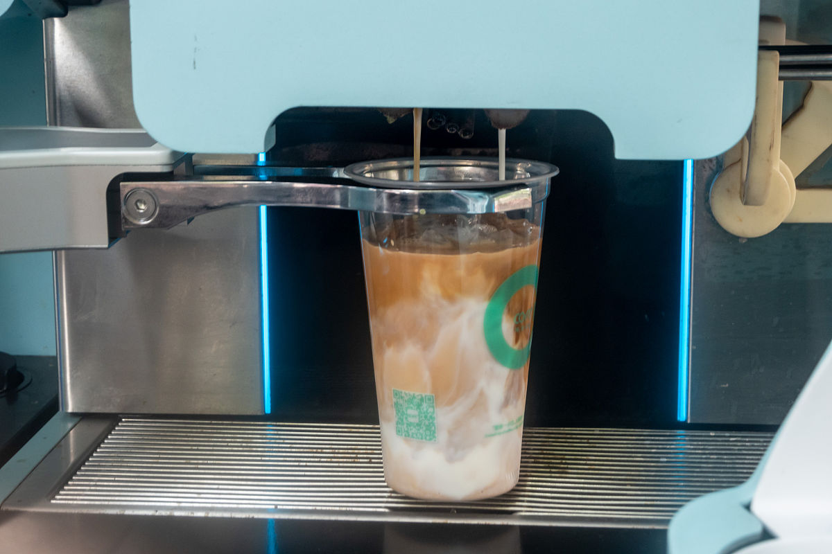 没有秋天的第一杯奶茶，只有第一个模型，模型即茶香