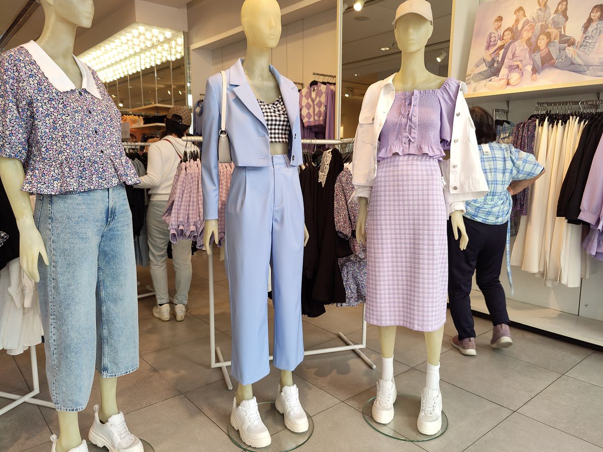 慢时尚与二手服装：解决快时尚负面影响的可持续方案