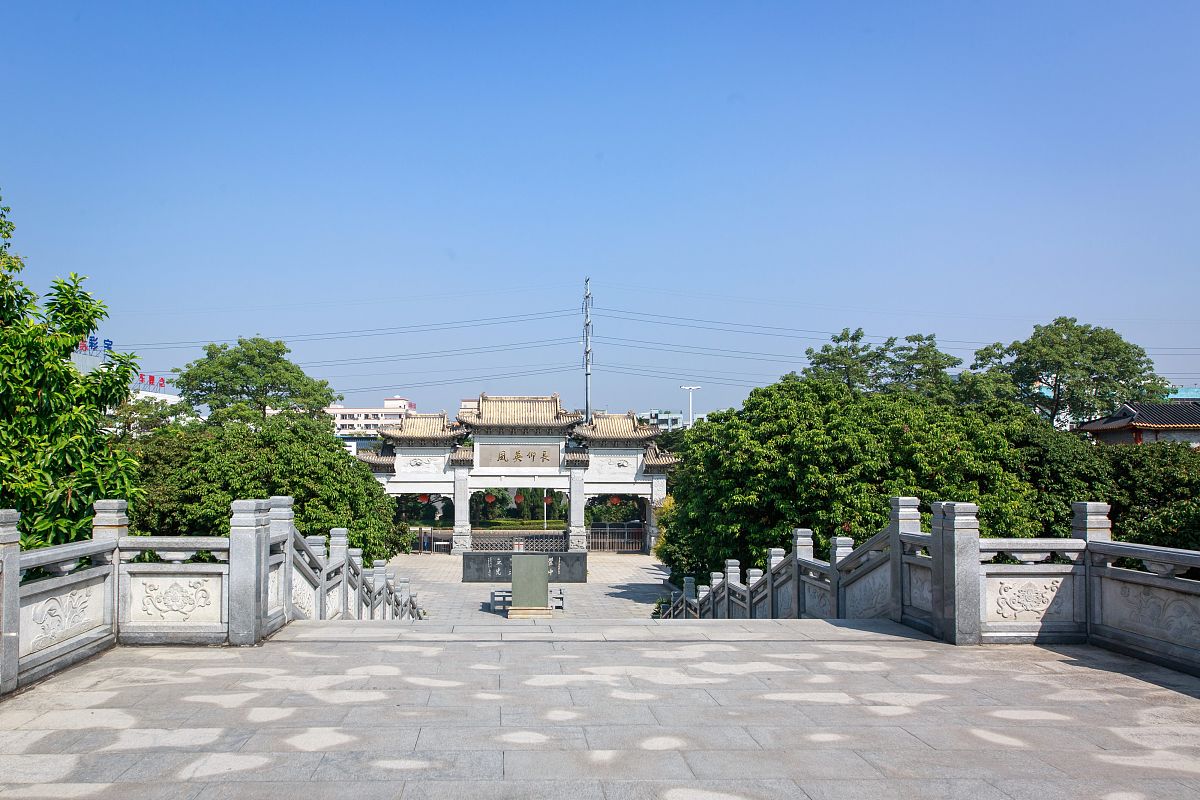 2017年11月1日,广东东莞,袁崇焕纪念园位于袁崇焕出生地东莞市石碣镇