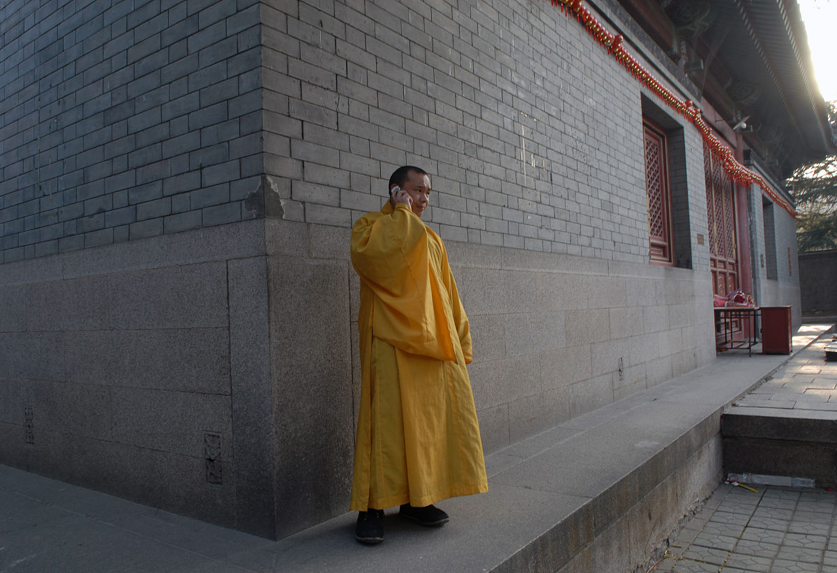 年轻客群进寺庙求什么
