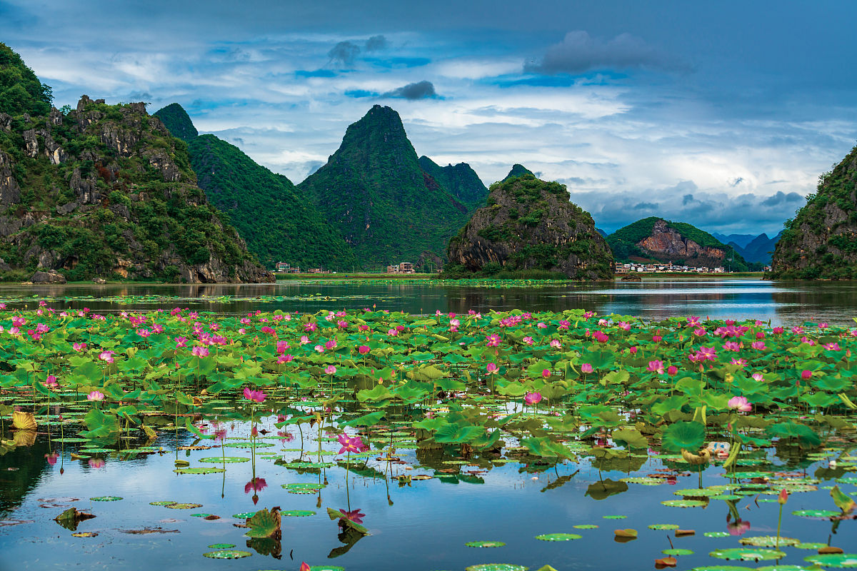 文山职业高级中学2022年招生简章 - 优质教育，成就未来