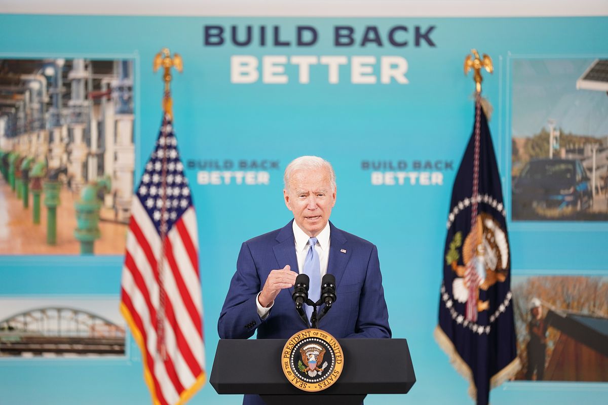 Who Introduced the New Deal to Address the Great Depression?