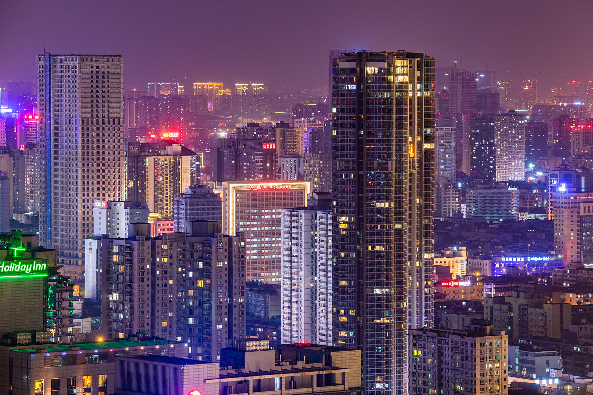 2019年8月16日,成都城市夜景.