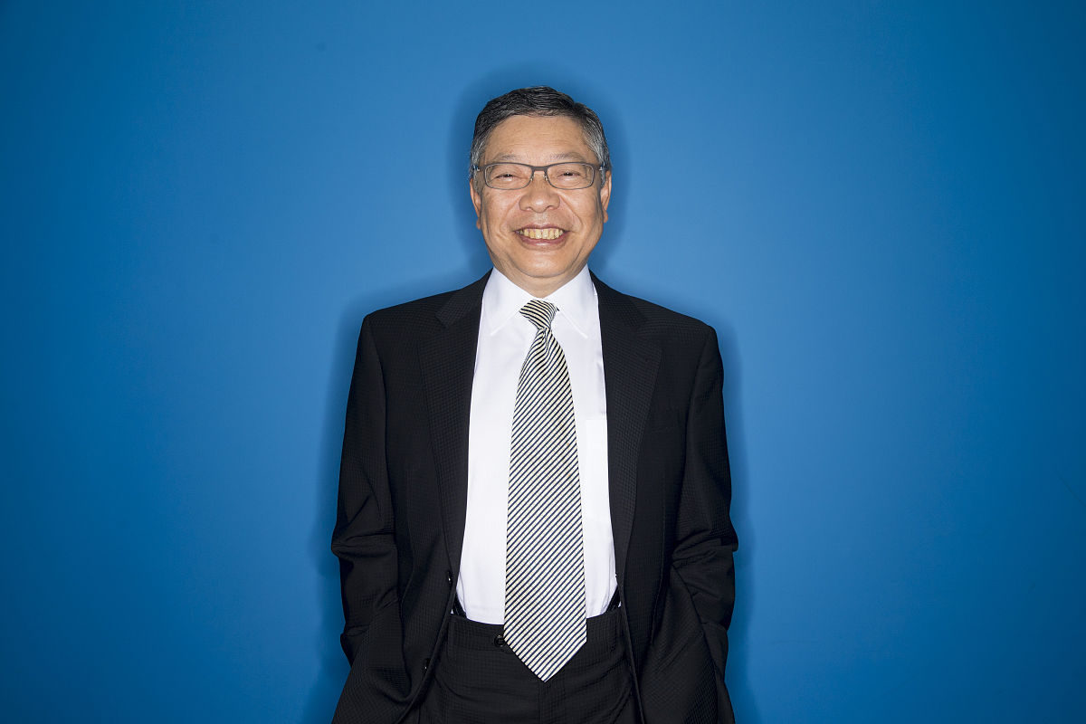 2014年10月30日,香港,香港著名珠宝品牌周生生董事长周永成接受彭博社