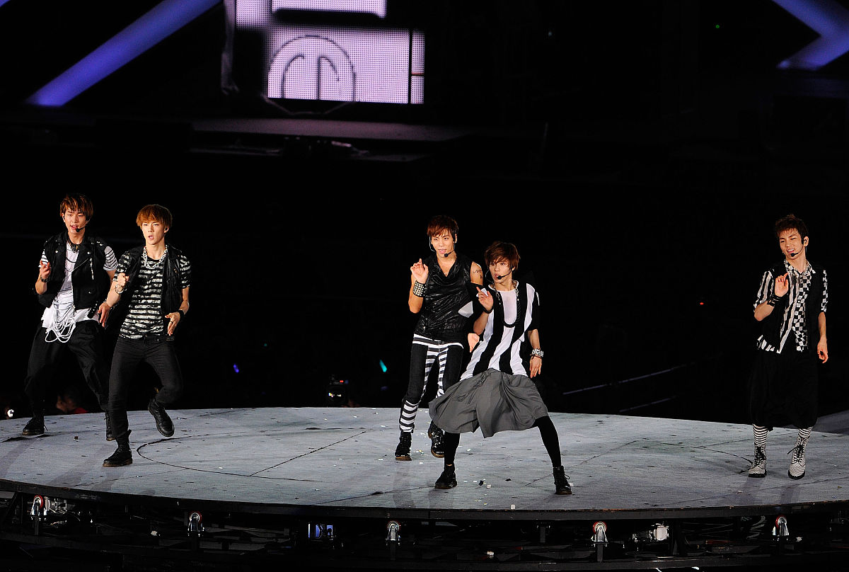 2012年8月20日讯,首尔,当地时间8月18日,sm娱乐经纪公司举行smtown li