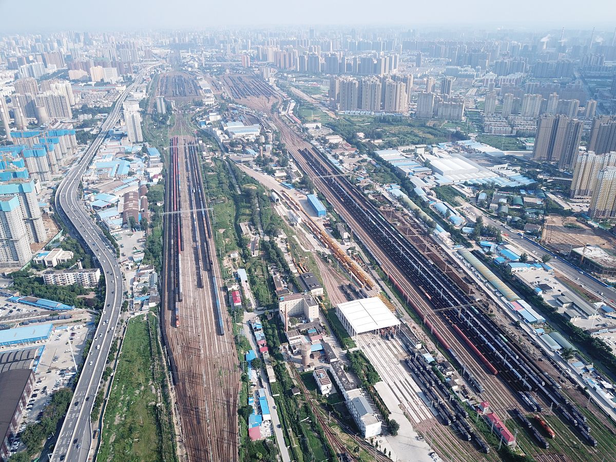 岳阳高铁铁路学校专业详解：铁路运输专业全面解读