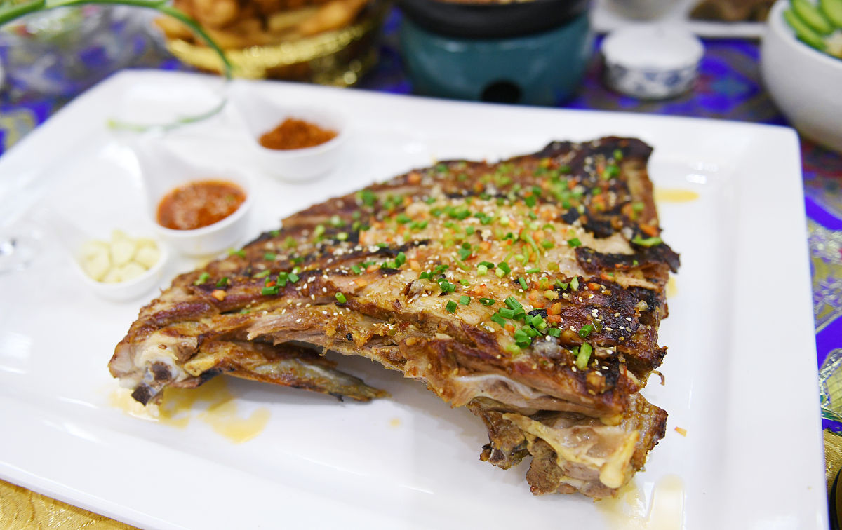 2022年广东潮州卫生学校招生简章：专业设置及报名条件