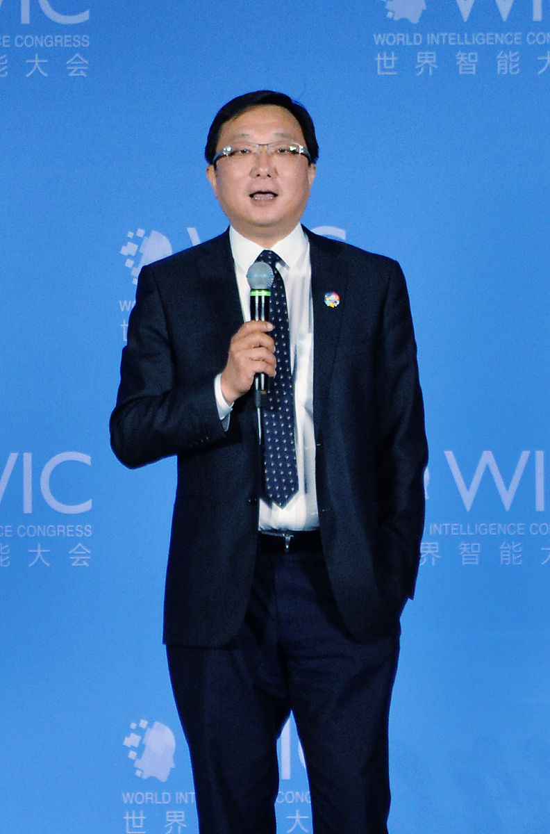 2021年5月20日,第五届世界智能大会在天津开幕.中科曙光总裁历军.