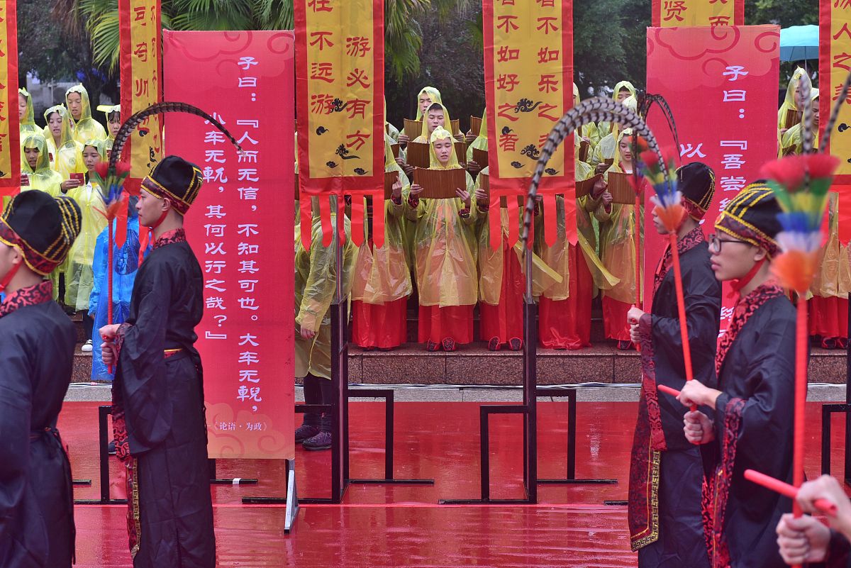 四川电子机械职业技术学院五年制大专招生要求高吗