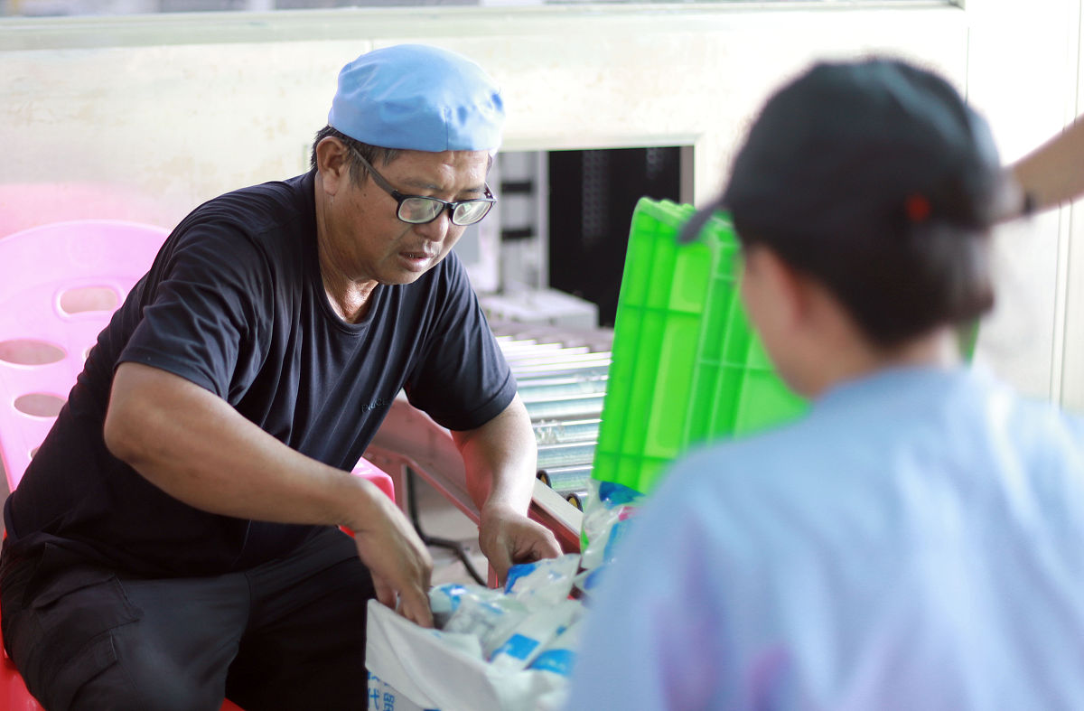 (如若下载使用,请务必署名:海南日报记者 张杰/视觉中国)2019年5月19
