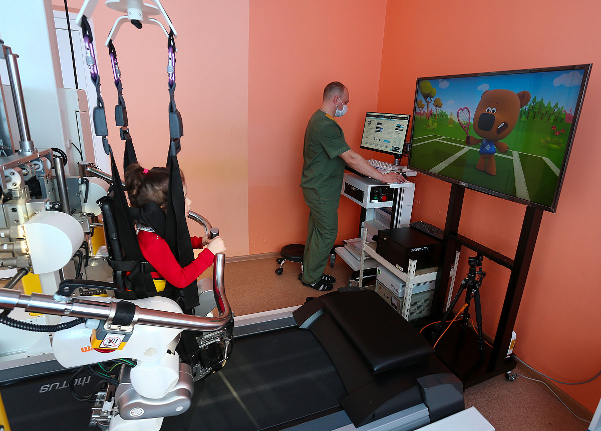 河池卫生学校2023年新增专业：口腔医学、康复治疗学、中医学等