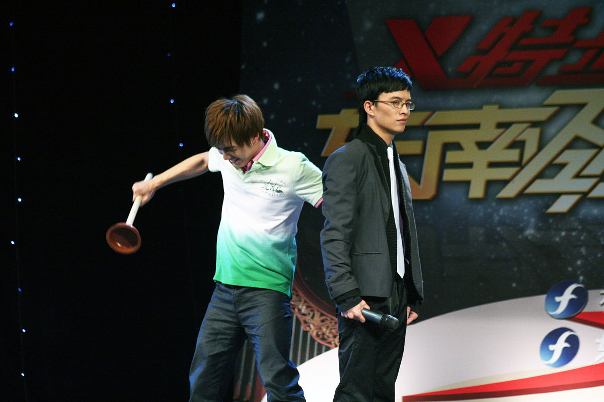 穿越成男皇帝，我的课程表安排，太监小哥哥快来报课！