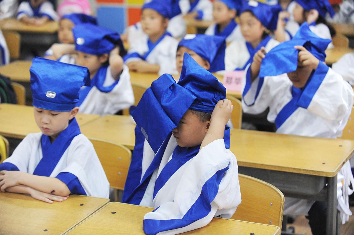 2007年小学一年级入学时间是几月几号