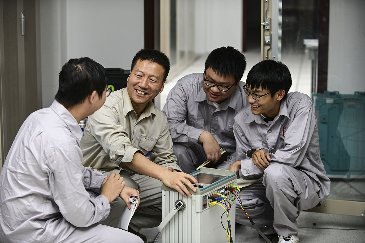 中专有什么专业 适合男生用发