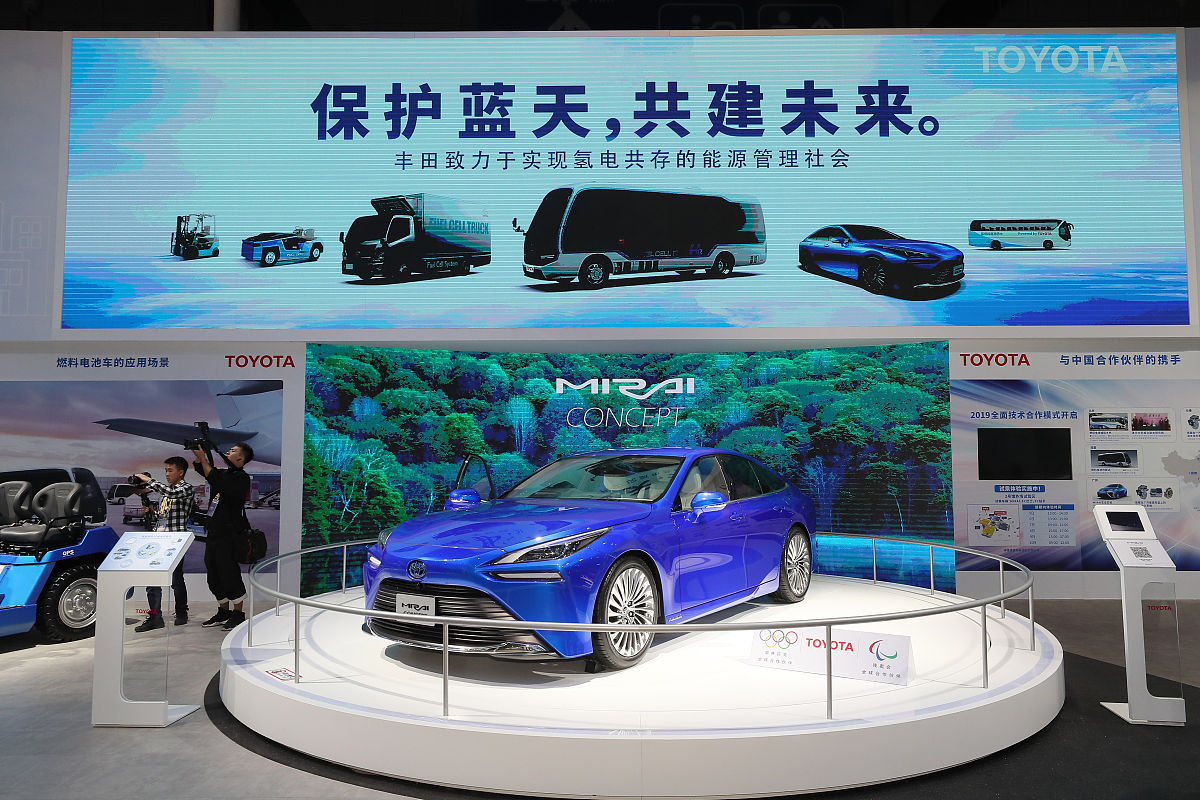 来个为期3天的汽车展览的活动策划方案