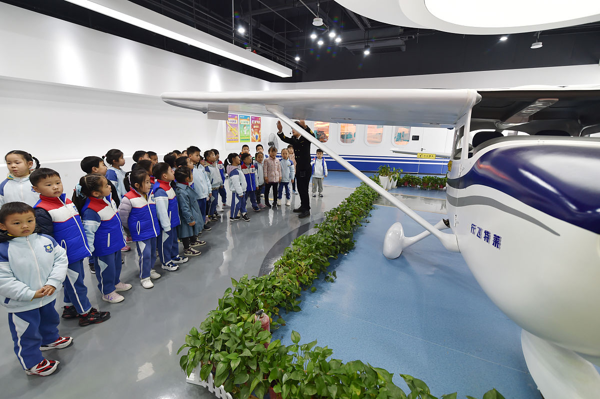 贵阳航空学校学生如何把握学习上的重点