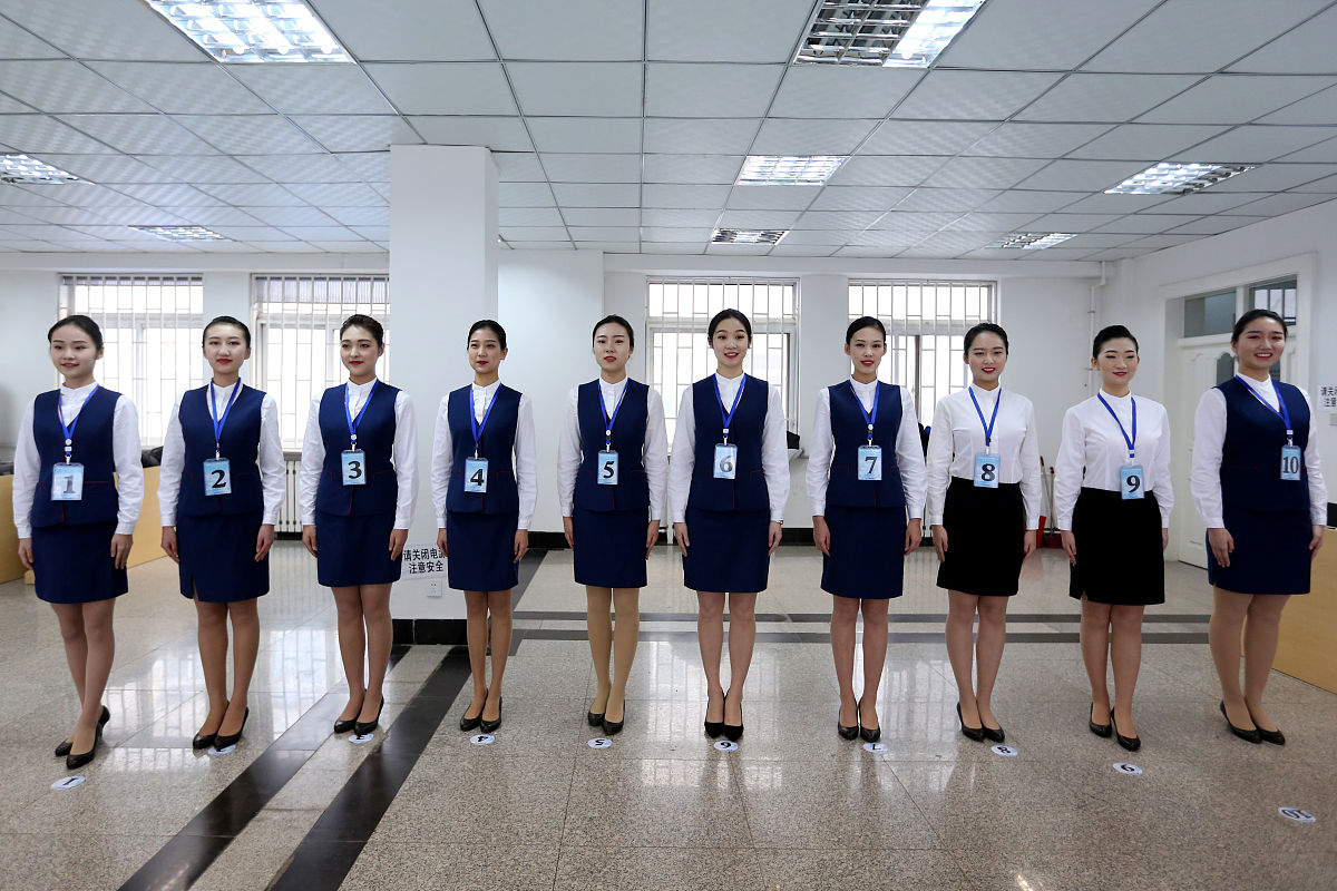 深圳第二职业技术学校开设高铁乘务专业吗？