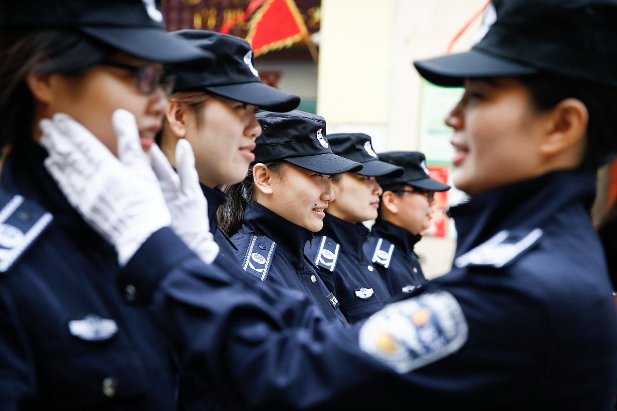城管怎么成为警察