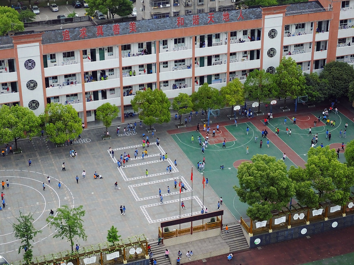 达州萼山职业技术学校幼儿教师学前教育专业介绍