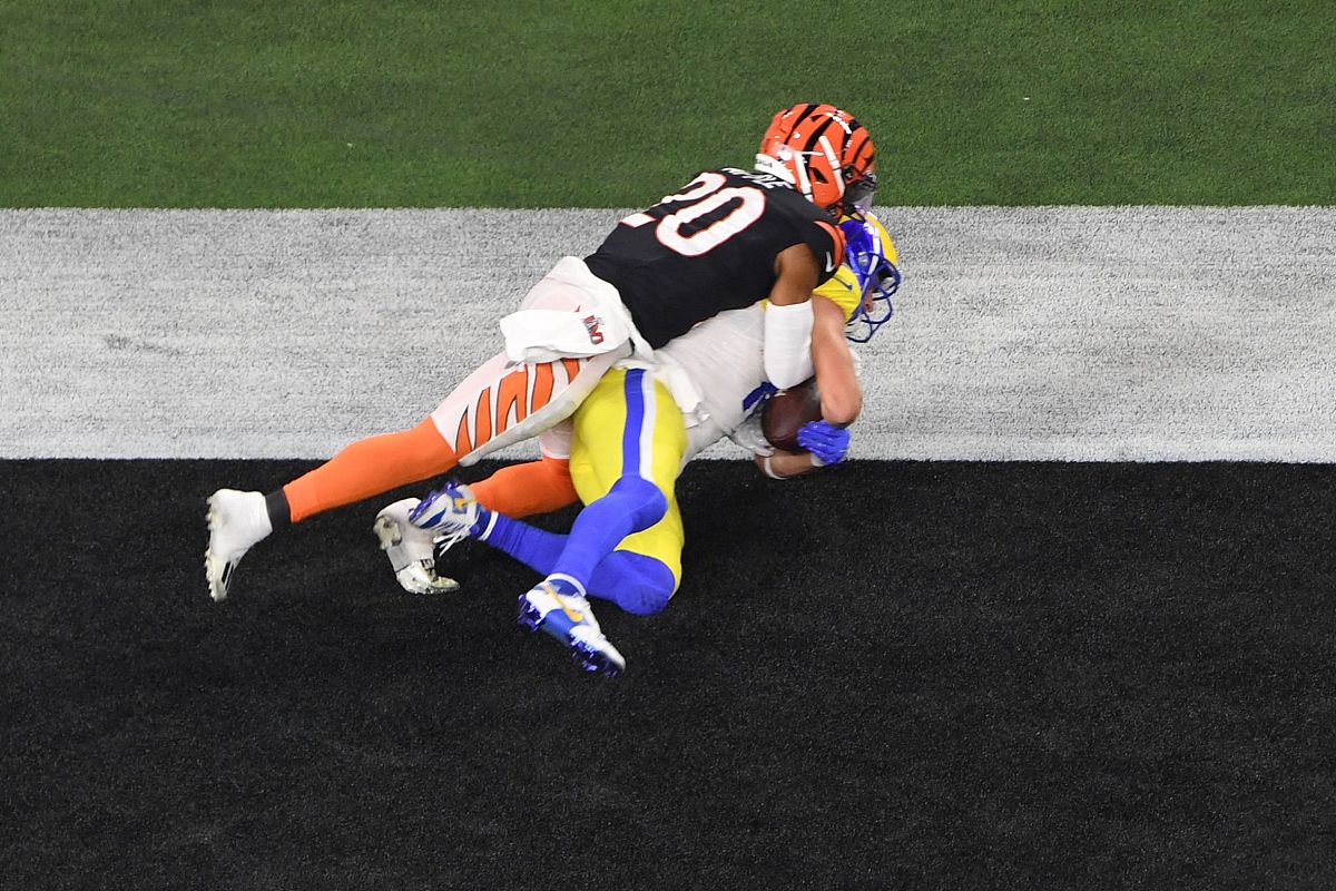 los angeles rams' cooper kupp scores a touchdown during super bo