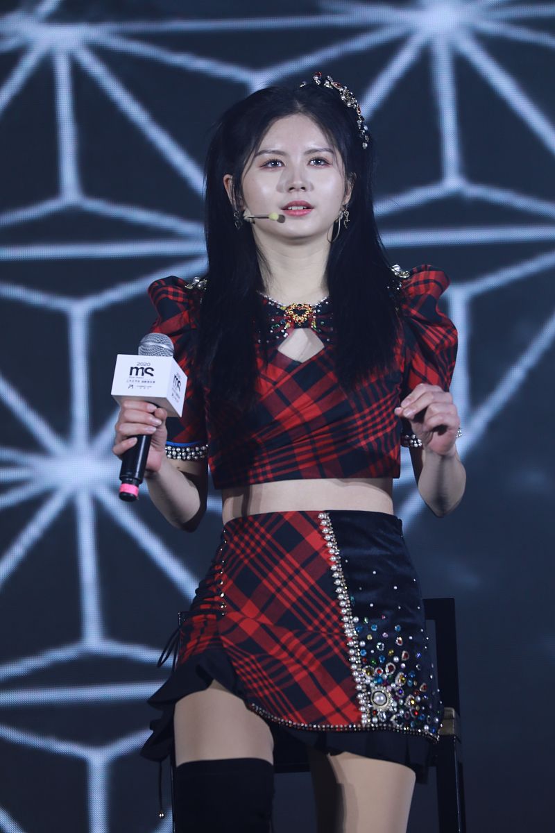 2020年12月24日,上海,明星现身ms上汽r汽车迎新演唱会 .snh48