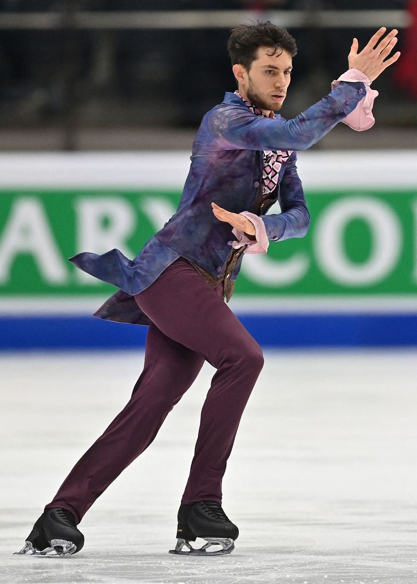 austria's maurizio zandron performs during the men's free skatin