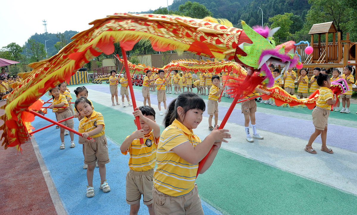 幼儿园大班传统节日文化教育问题：内容不足，如何优化？