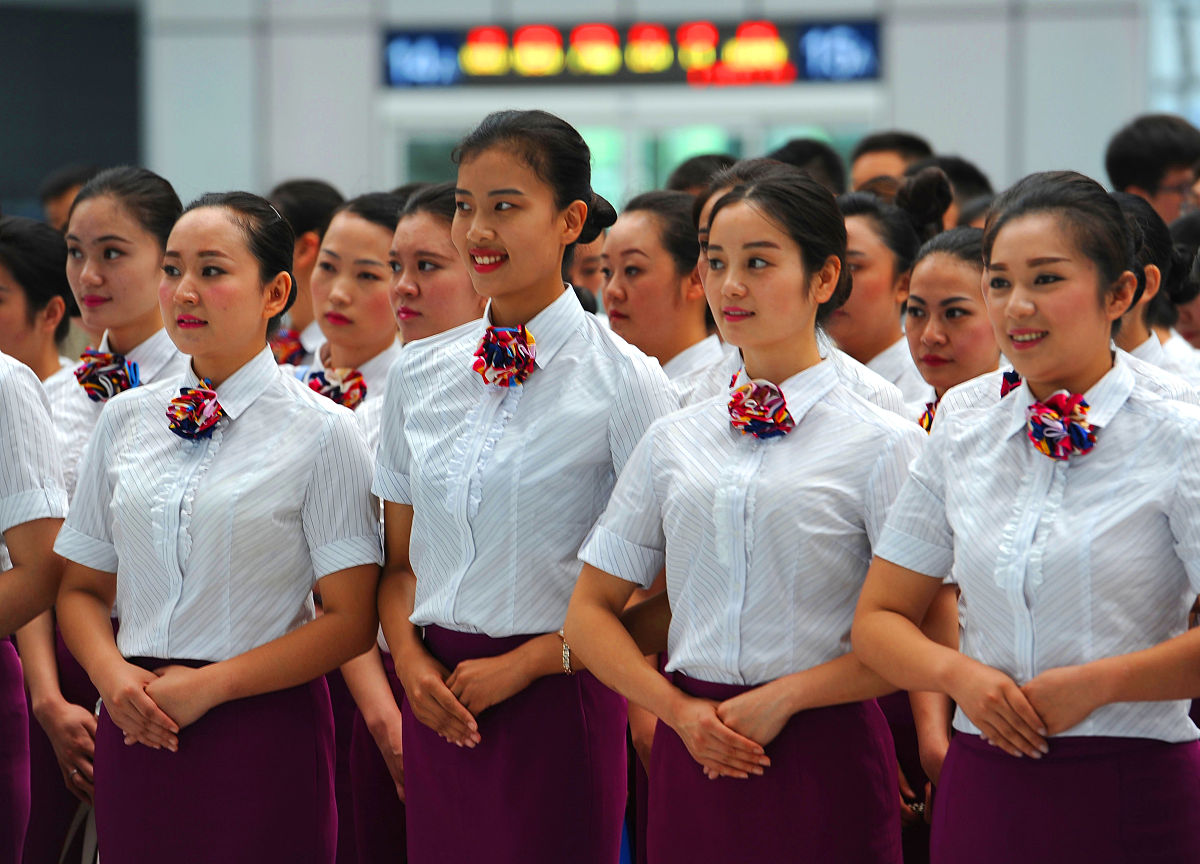 贵州高铁乘务专业的优势