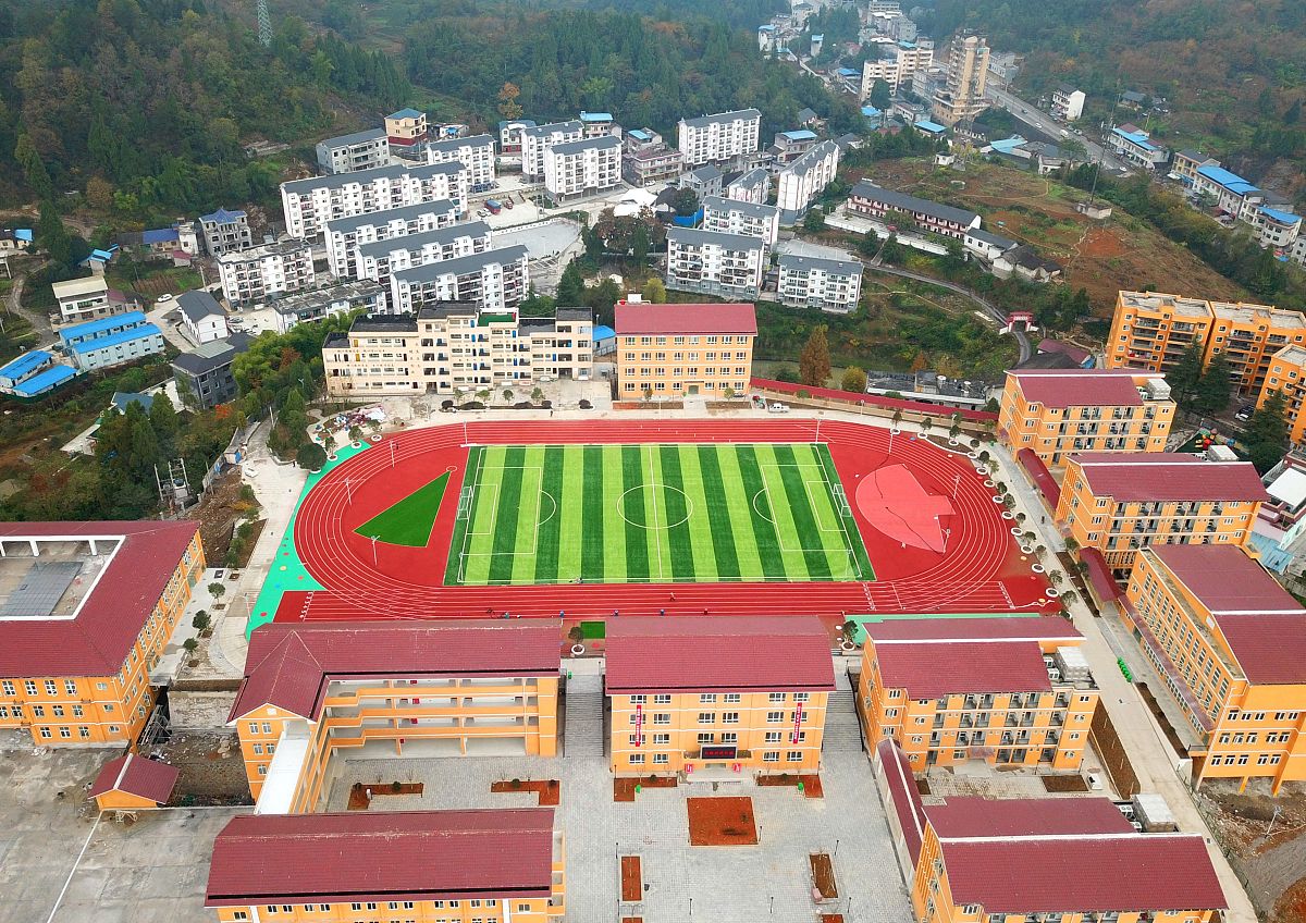 织金县中等职业学校计算机平面设计专业怎么样？课程设置深度解析