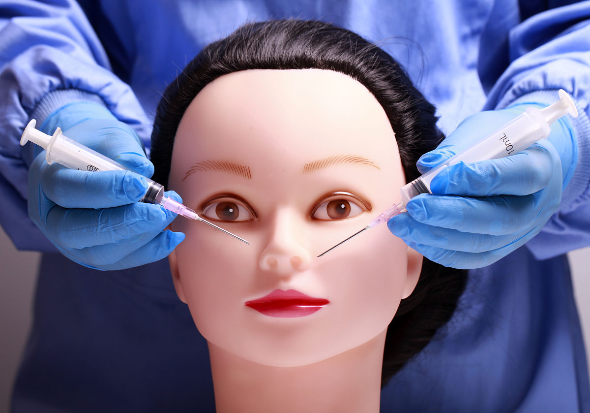 云南新兴职业学院医美美容技术专业解读 - 未来发展前景广阔