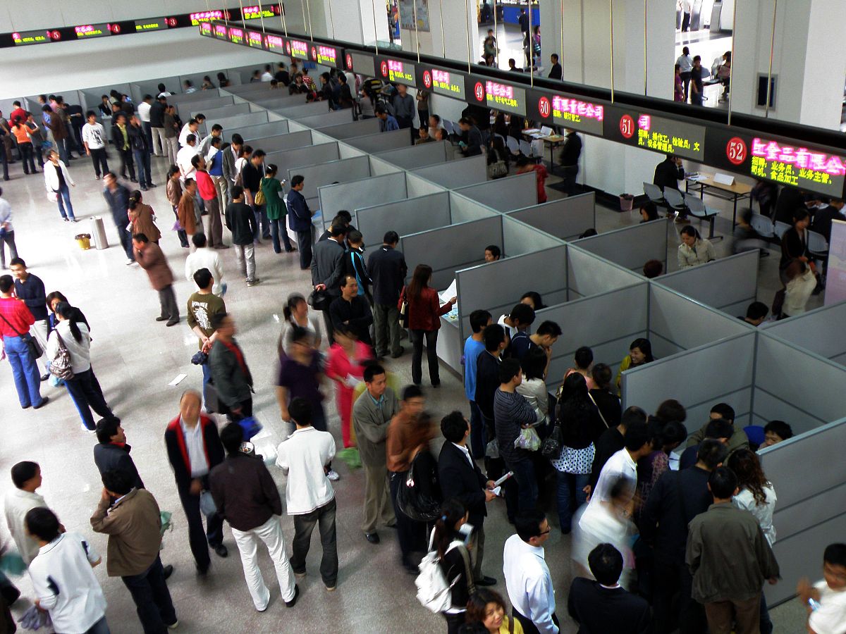 四川仪表工业学校新能源汽车技术专业就业方向及前景分析