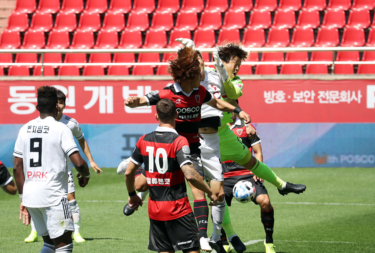 2020年5月10日,韩国,2020<strong>k</strong>联赛首轮,浦项制铁2-0釜山park.