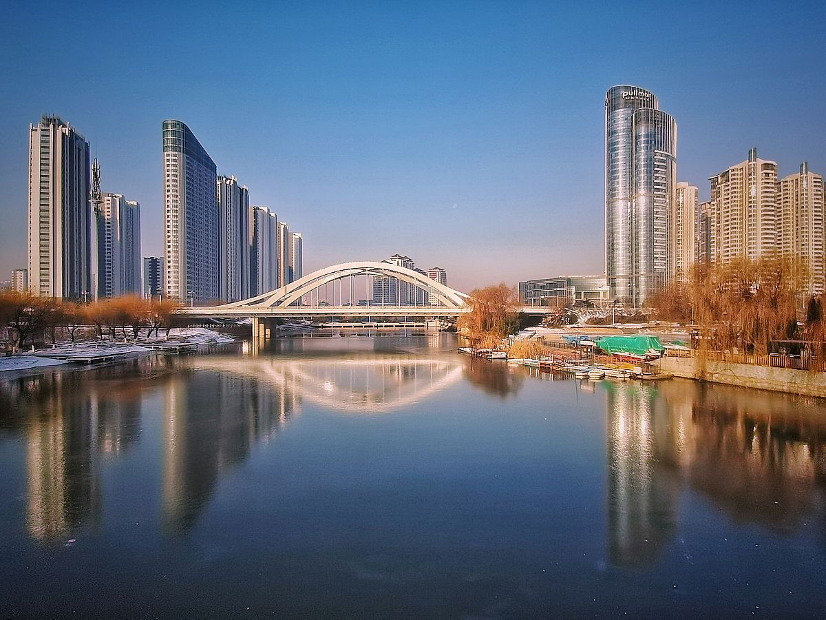 2021年1月2日,山东临沂,滨河西路涑河桥.